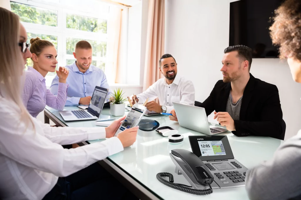 AGFEO Konferenzgespräch KS510_BT_ST56_Konferenz_kl-2-1024x683