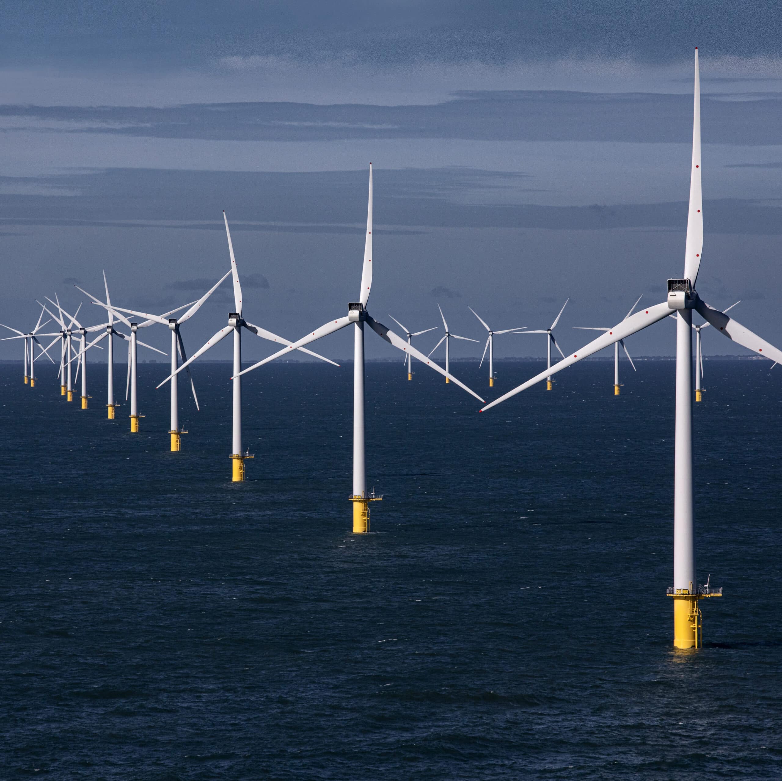 Videoüberwachung mit Videotürmen von Offshore-Windparks